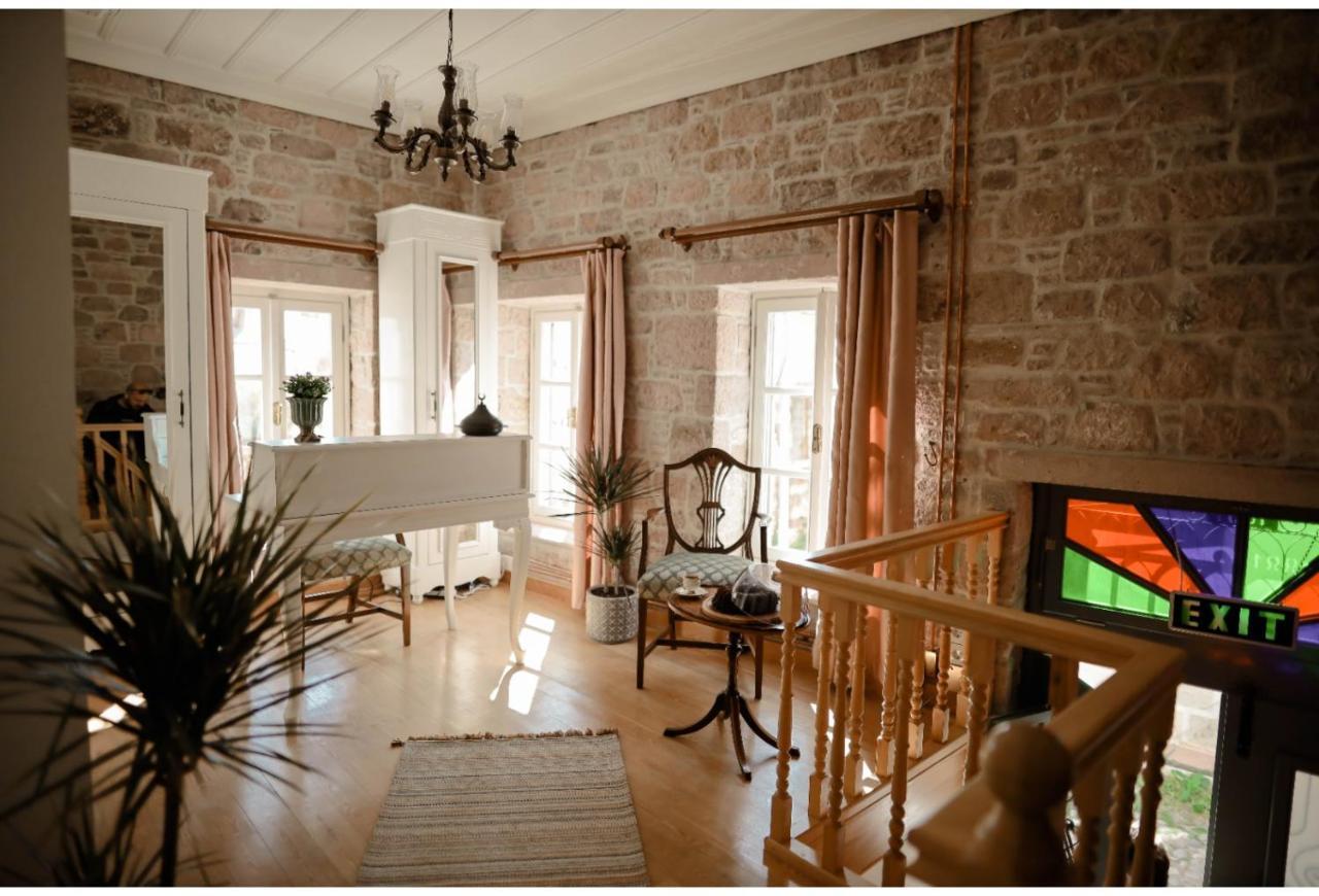 Baris Otel Cunda Ayvalik Ngoại thất bức ảnh